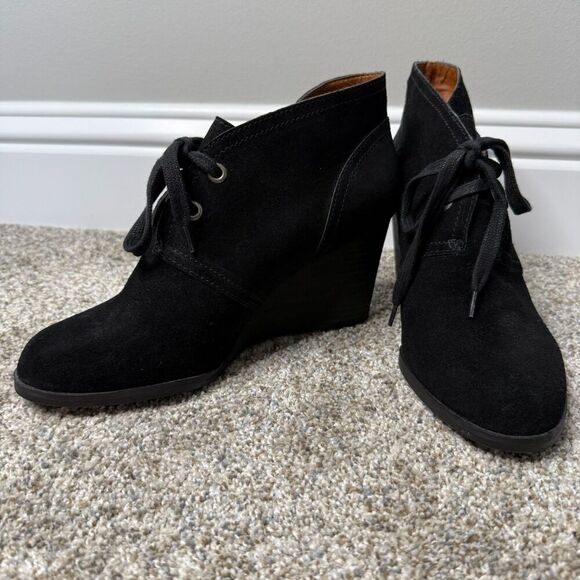 Lucky Brand Womens 9.5 M LK Sway Black Suede Lace-Up Wedges Ankle Booties‎ - Picture 2 of 8